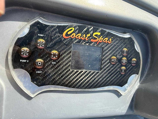 Coast spa 5 persoons jacuzzi en buitenspa - afbeelding 14 van  21