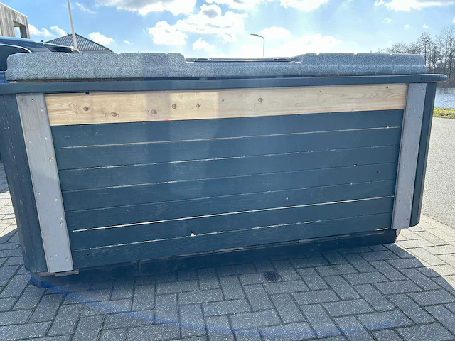 Coast spa 7 persoons amerikaans jacuzzi en buitenspa - afbeelding 6 van  15