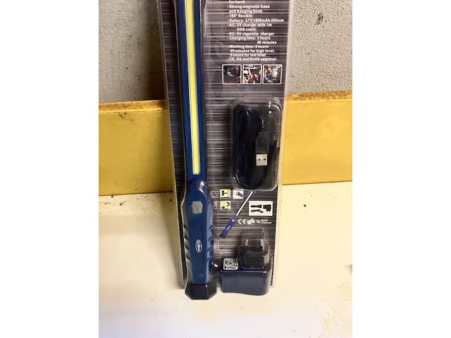 Cob werklamp oplaadbaar3 watt - afbeelding 3 van  5