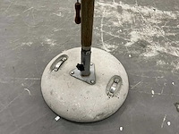 Coca cola - parasol - afbeelding 2 van  5