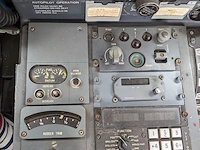 Cockpit voorzien van instrumenten fokker, 27 ph-oso - afbeelding 7 van  37