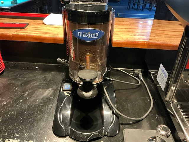Coffema leona barista machine met losse koffiebonen maler - afbeelding 10 van  20