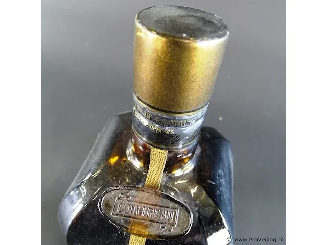 Cointreau gold 44 - afbeelding 3 van  5