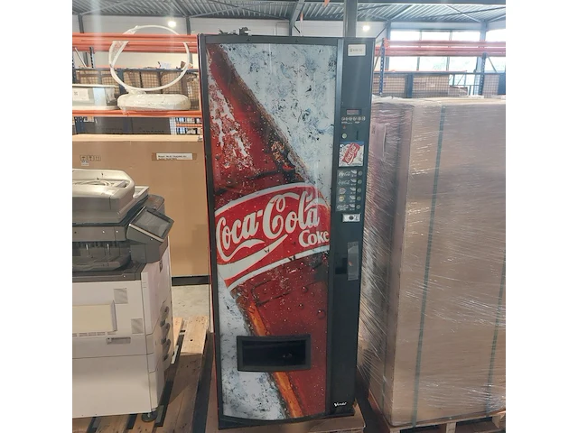 Cola automaat groot vendo, v181, rood, 2012 - afbeelding 2 van  5