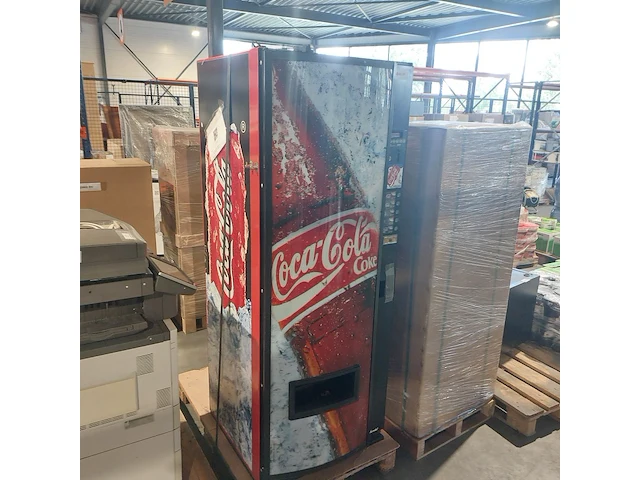 Cola automaat groot vendo, v181, rood, 2012 - afbeelding 3 van  5
