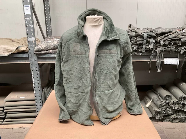 Cold waether fleece jacket (5x) - afbeelding 1 van  3
