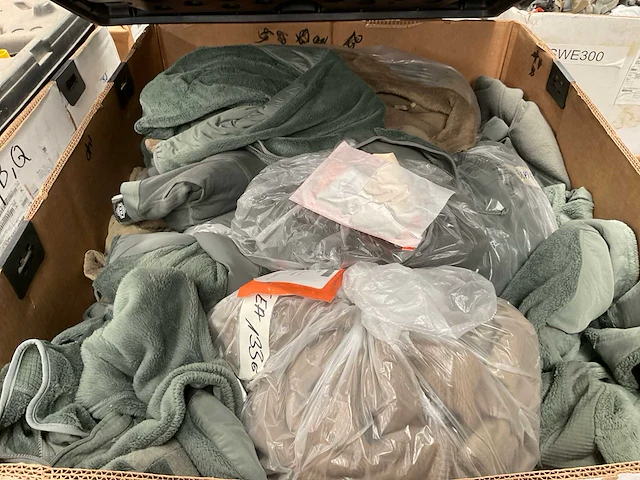 Cold weather fleece jacket (140x) - afbeelding 2 van  3