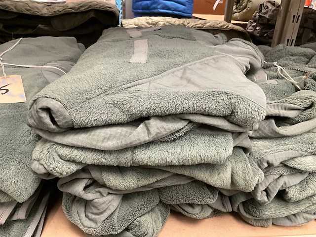 Cold weather fleece jacket (5x) - afbeelding 3 van  3