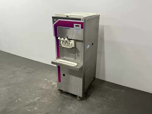 Coldelite (carpigiani) - ef 223 iecs - watergekoelde softijsmachine - afbeelding 1 van  12
