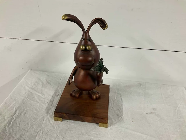 Collectible beeld - afbeelding 1 van  3
