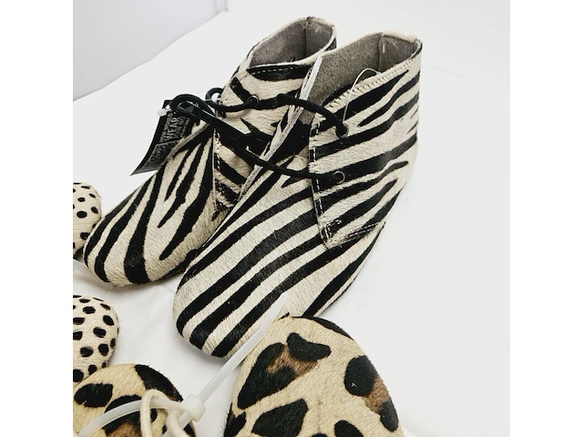 Collectie maruti zalando kinderschoenen pony vacht, 2x maat 33 en 1x maat 32 - afbeelding 2 van  4
