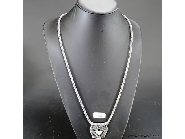 Collier met hanger - afbeelding 1 van  3