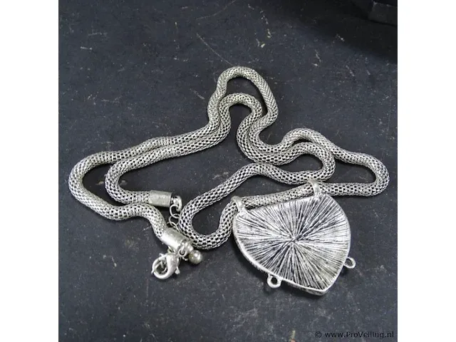 Collier met hanger - afbeelding 3 van  3