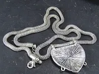 Collier met hanger - afbeelding 3 van  3