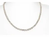 Collier witgoud met 18,03 karaat diamant