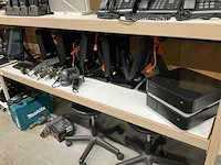 Colormetrics kassasysteem met 6 touchscreenschermen - afbeelding 1 van  7