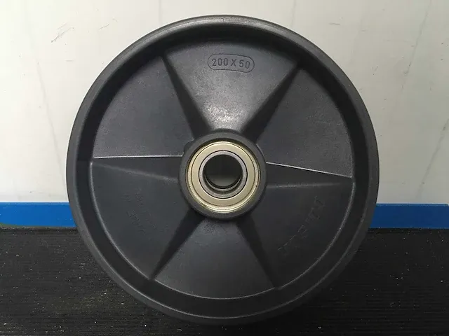 Colson 200 x 50 zwenkwielen (7x) - afbeelding 2 van  3