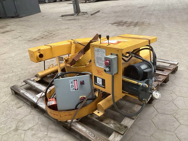 Columbus jack corporation banden de-en montageapparaat - afbeelding 1 van  6