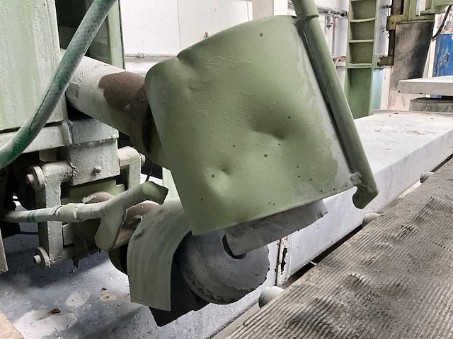 Comandulli kantenslijpmachine - afbeelding 16 van  18