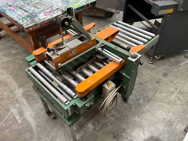 Comarme gem 50rc dozensluitmachine - afbeelding 3 van  6