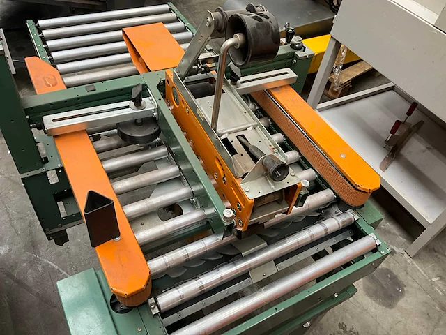 Comarme gem 50rc dozensluitmachine - afbeelding 4 van  6
