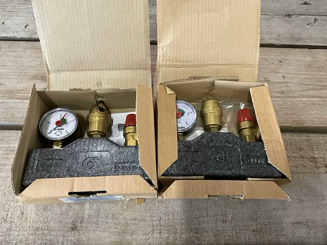 Combi cv-ketel veiligheidsgroep (2x) - afbeelding 1 van  4