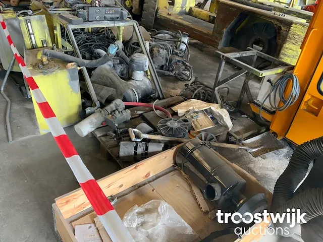 Combi feeder, gedemonteerd - afbeelding 8 van  18