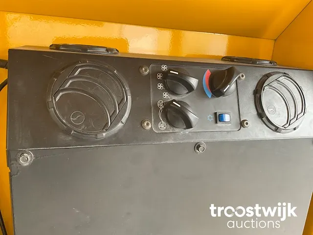 Combi feeder - afbeelding 16 van  26