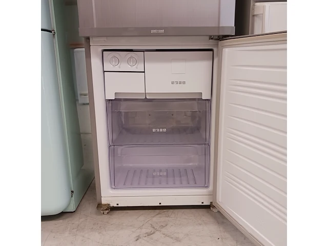 Combi koelkast, samsung, rl36sbms - nofrost, grijs / chroom - afbeelding 7 van  9
