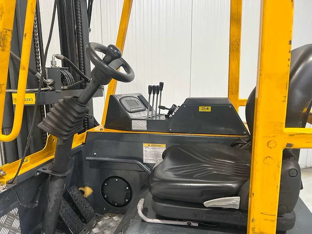 Combilift - 2010 - cbe2500 - zijlader / 4-weg truck - afbeelding 3 van  7