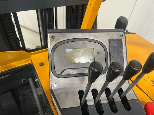 Combilift - 2010 - cbe2500 - zijlader / 4-weg truck - afbeelding 4 van  7