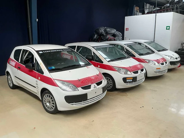 Combinatie kavel 126, 127, 128, 129 mitsubishi - colt cup - ralliart - circuitvoertuigen (4x) - afbeelding 1 van  17