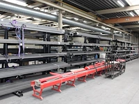 Combinatie kavel p296 t/m p299 zijnde vier draagarmstellingen. let op excl. inhoud en ophalen in overleg hnvi combinatiekavel - afbeelding 1 van  2