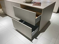 Combinatie van kavels 1 t/m 8 (showroomkeuken met gaggenau apparatuur) - afbeelding 40 van  46