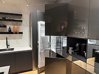 Combinatie van kavels 16 t/m 24 (showroomkeuken met v-zug apparatuur) - afbeelding 5 van  49