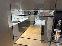 Combinatie van kavels 16 t/m 24 (showroomkeuken met v-zug apparatuur) - afbeelding 18 van  49