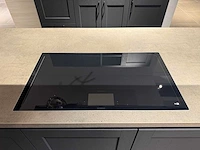 Combinatie van kavels 28 t/m 33 (showroomkeuken met siemens studioline apparatuur) - afbeelding 11 van  41