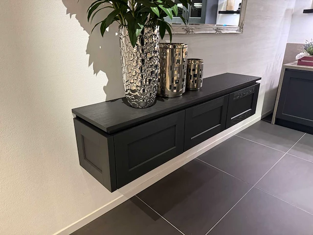 Combinatie van kavels 28 t/m 33 (showroomkeuken met siemens studioline apparatuur) - afbeelding 35 van  41