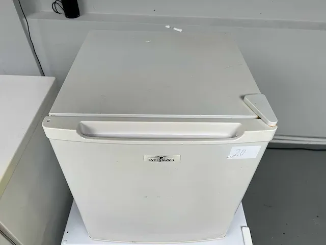 Combinatiekavel - 3x tafelmodel koelkasten - afbeelding 6 van  17