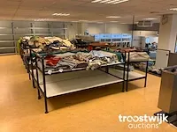 Combinatiekavel - complete winkelinventaris en winkel voorraad - afbeelding 8 van  12