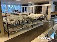 Combinatiekavel - complete winkelinventaris en winkel voorraad - afbeelding 12 van  12