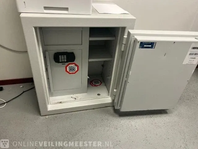 Combinatiekavel van kavel: 1 en 2 - afbeelding 138 van  161