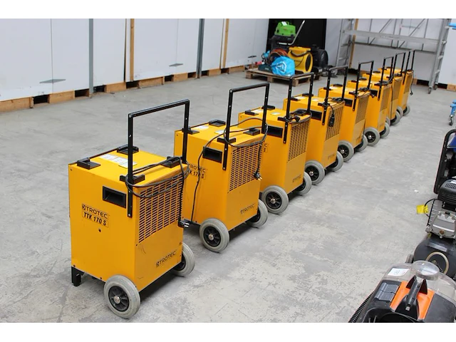Combinatiekavel van kavels r166 t/m r173, zijnde 8 luchtdrogers trotec ttk 170 s. combinatiekavel - afbeelding 3 van  3