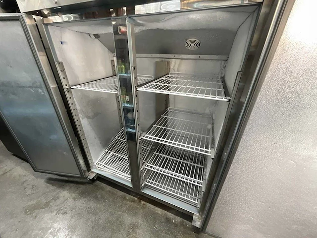 Combisteel - mobiele dubbeldeurs vriezer - afbeelding 4 van  8