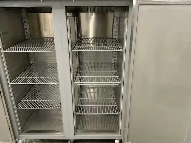 Combisteel - xl14-m-se-dx-r290 - dubbeldeurs vriezer - afbeelding 6 van  8
