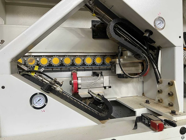 Comeva - 2020 - explorer super plus 4tr+r - kantaanlijmmachine - afbeelding 8 van  10