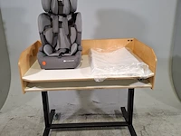 Commode, aankleedkussen en autokinderstoel, o.a kinderkraft - afbeelding 1 van  16