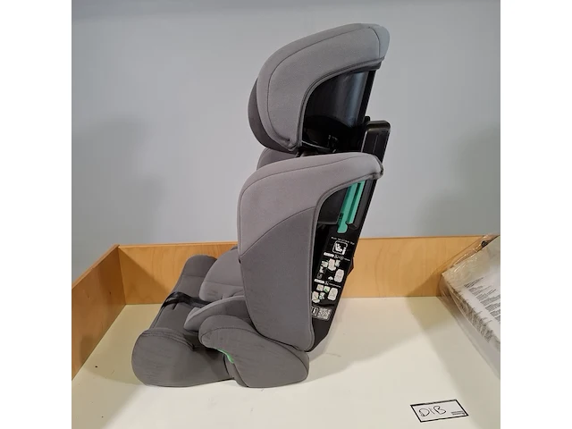 Commode, aankleedkussen en autokinderstoel, o.a kinderkraft - afbeelding 16 van  16