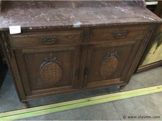 Commode - afbeelding 1 van  3