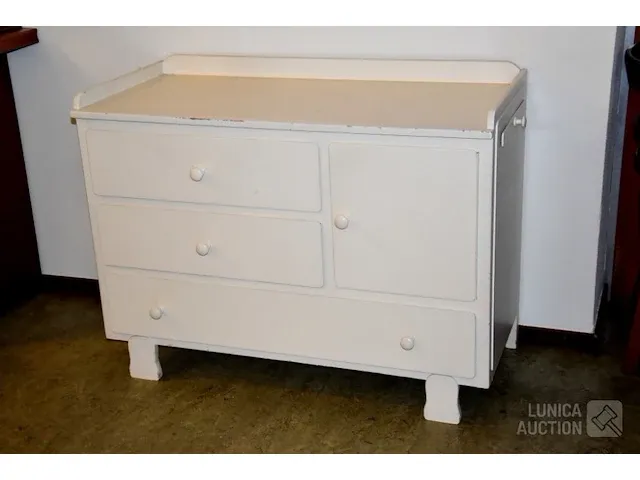Commode - afbeelding 1 van  3